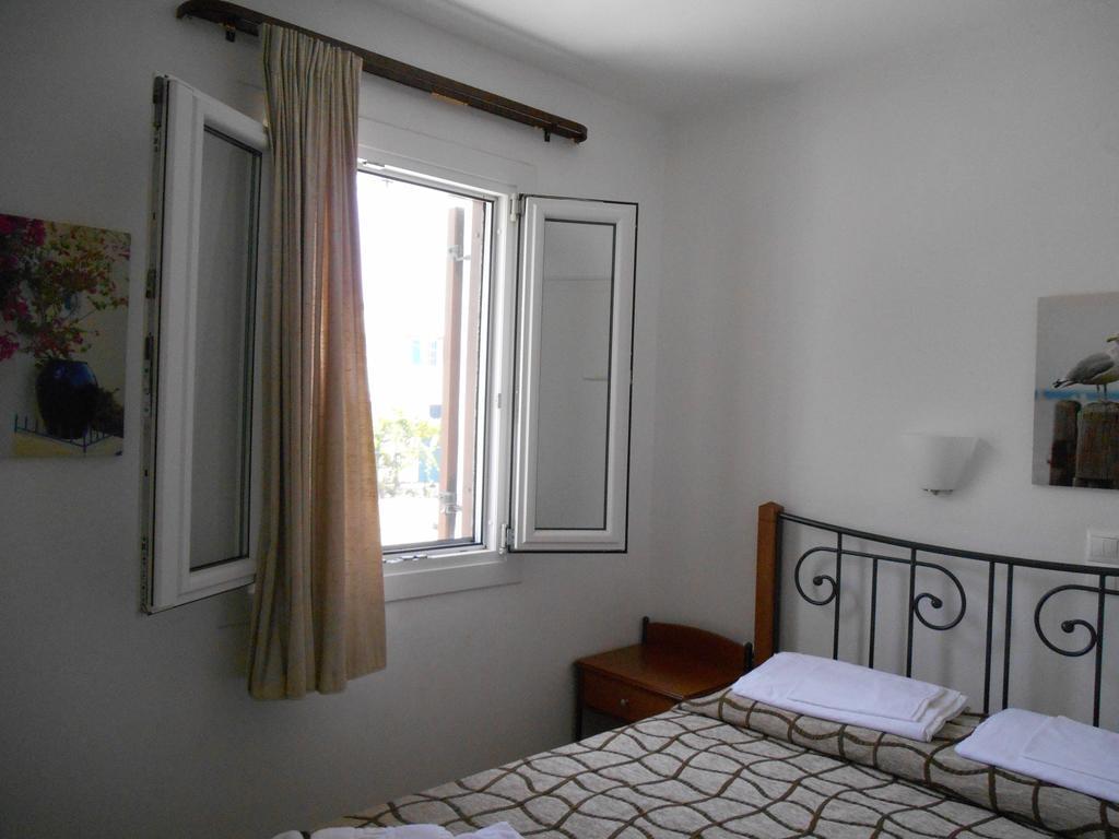 Studios Gabriel Agia Anna  Habitación foto