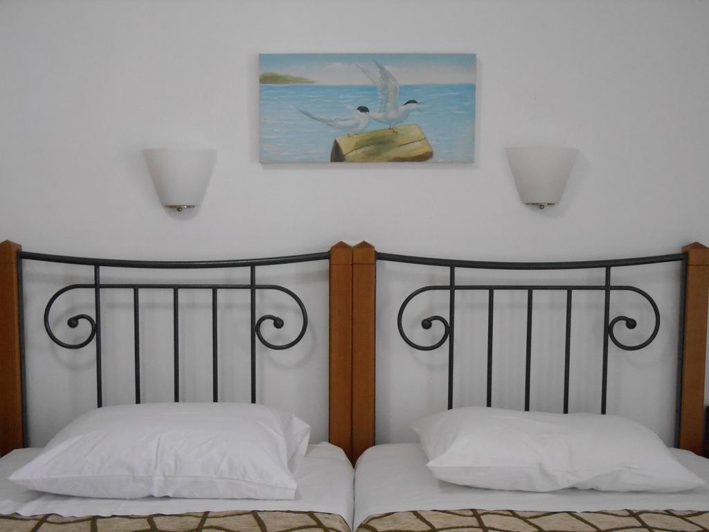 Studios Gabriel Agia Anna  Habitación foto