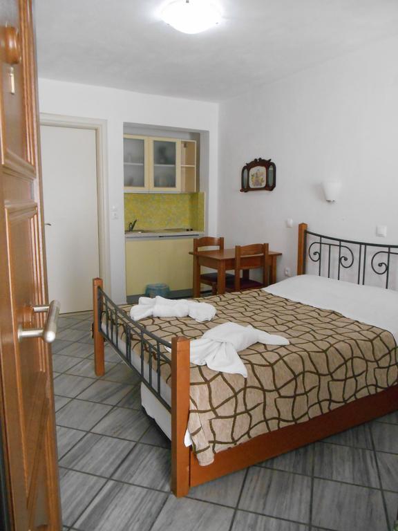 Studios Gabriel Agia Anna  Habitación foto